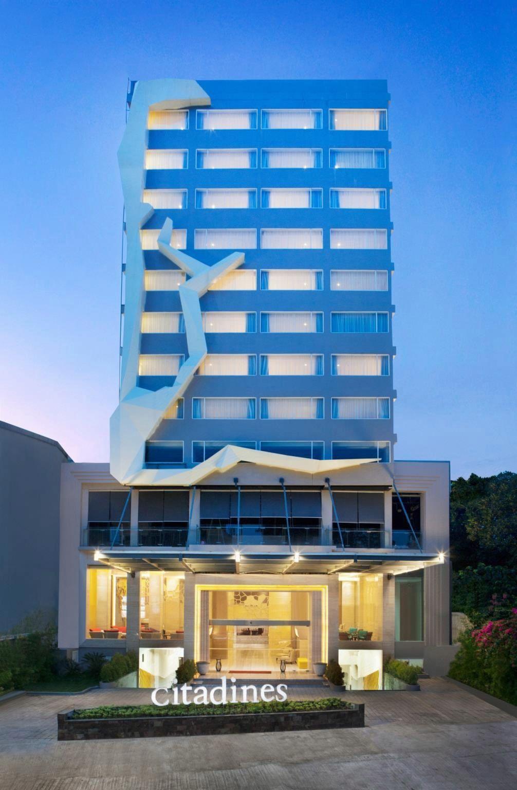 Royal Bay Makassar 1/23