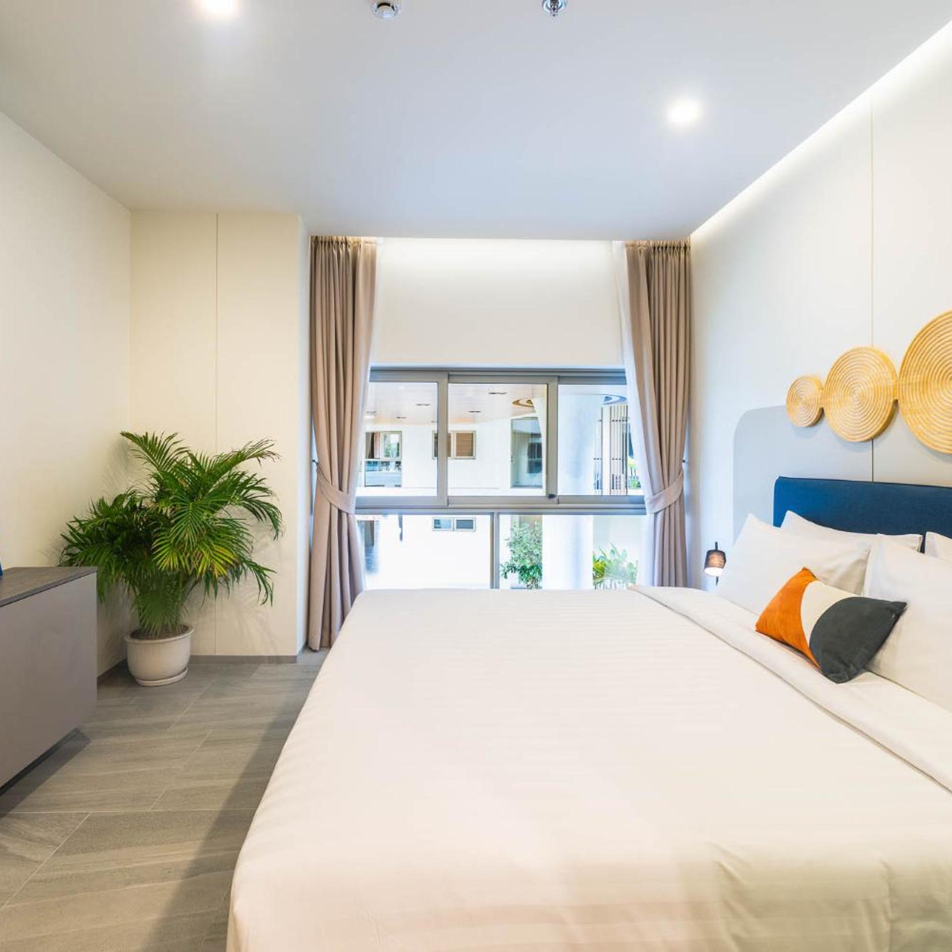 Homa Cherngtalay Phuket 18/85