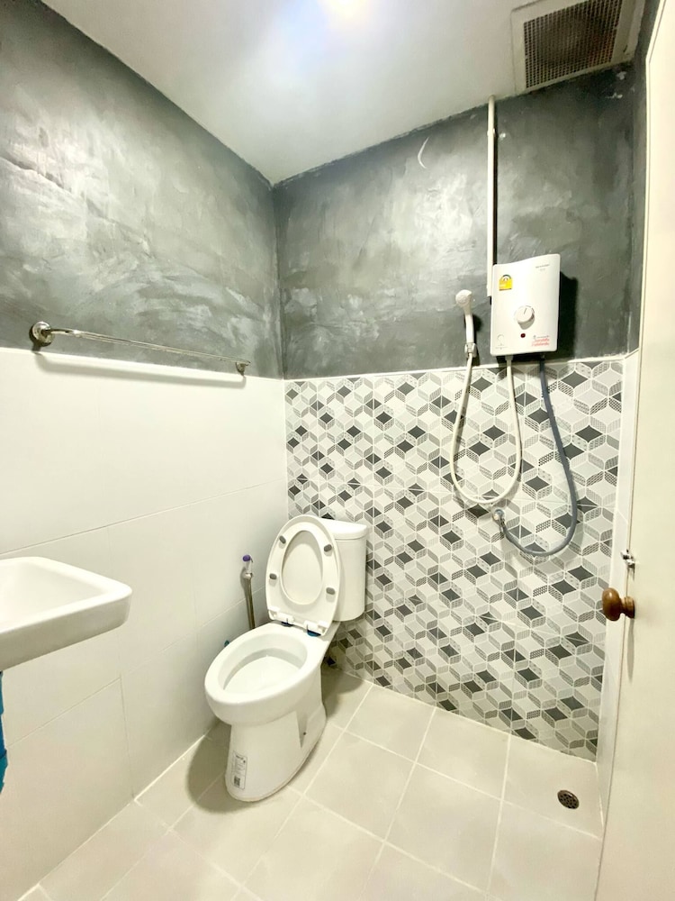 Ploynam Homestay 40/45