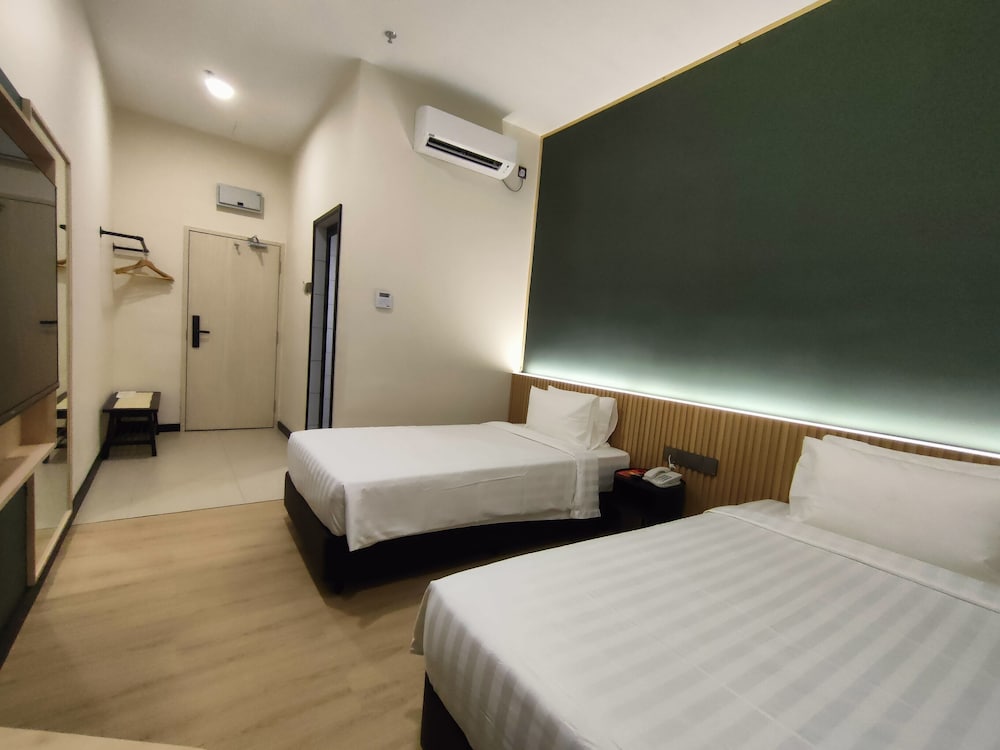 Urban Inn Alor Setar 7/30