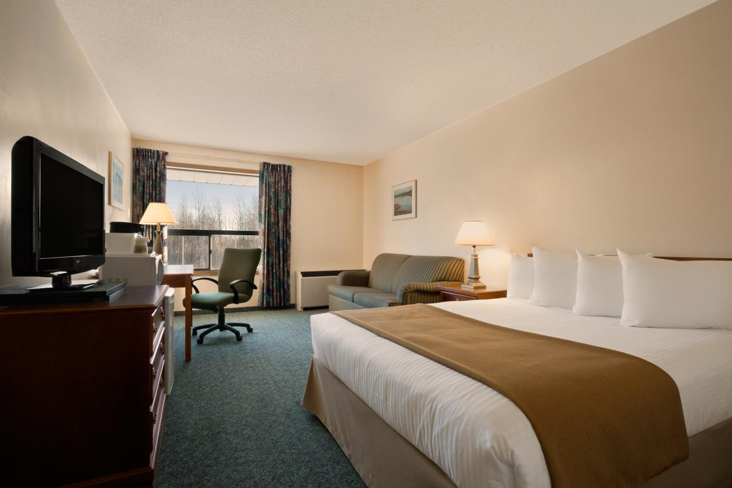 غرفة بزنس بسرير كوين، Northern Star Hotel and Convention Center 2/6