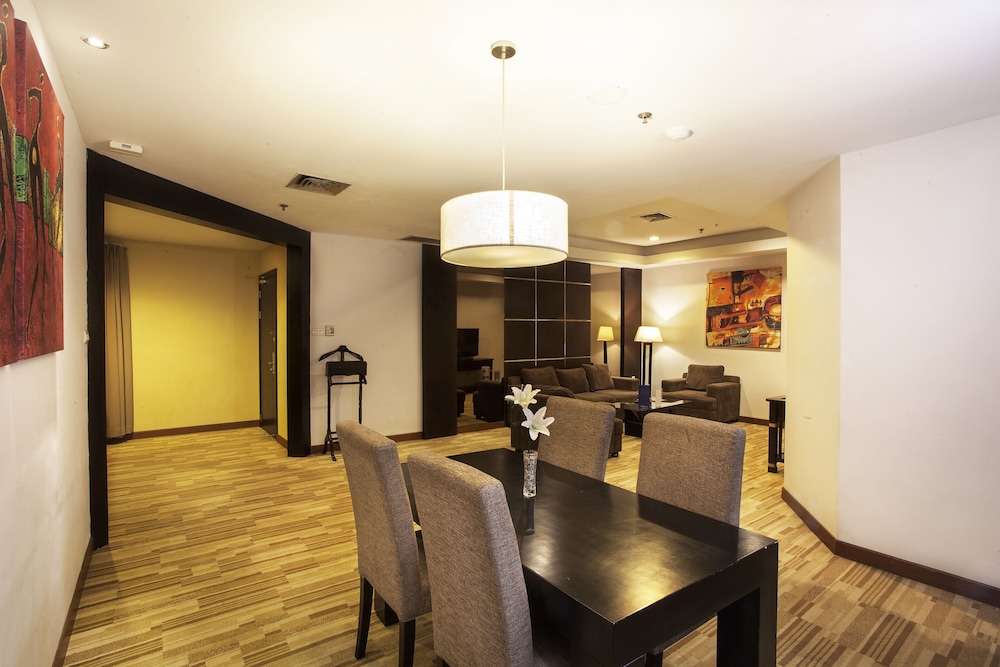 Aston Pontianak Hotel and Convention Center 35/45