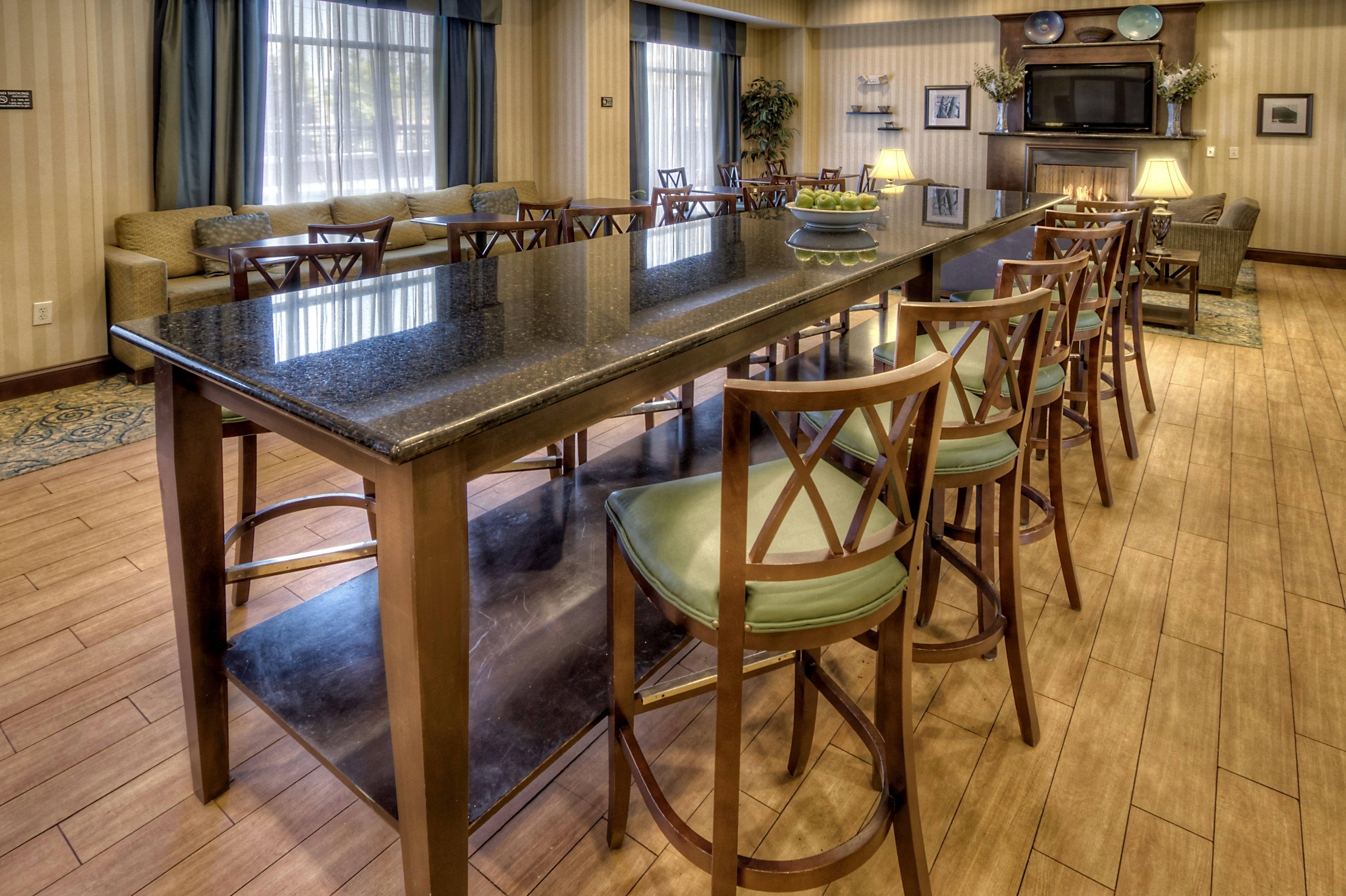 Hampton Inn Roanoke Rapids 35/45