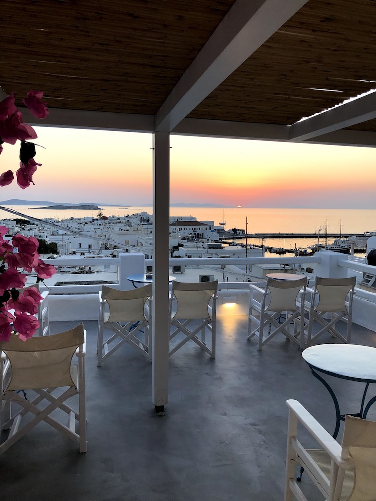 Hotel Lefteris 58/67