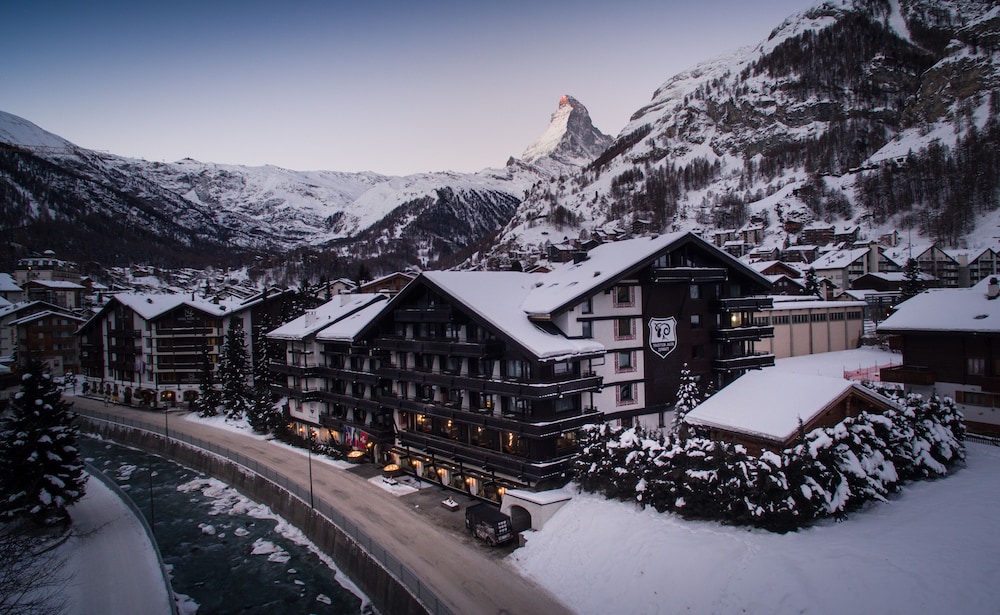 Alpenhof Hotel 7/72