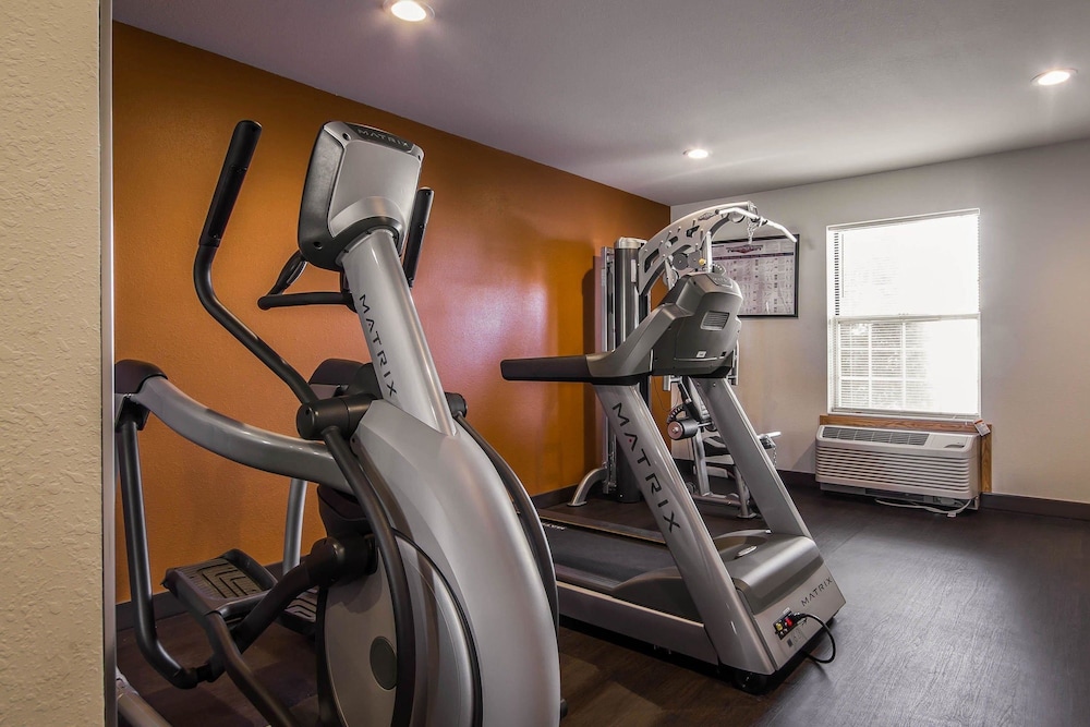 Comfort Inn Fond Du Lac 2/44