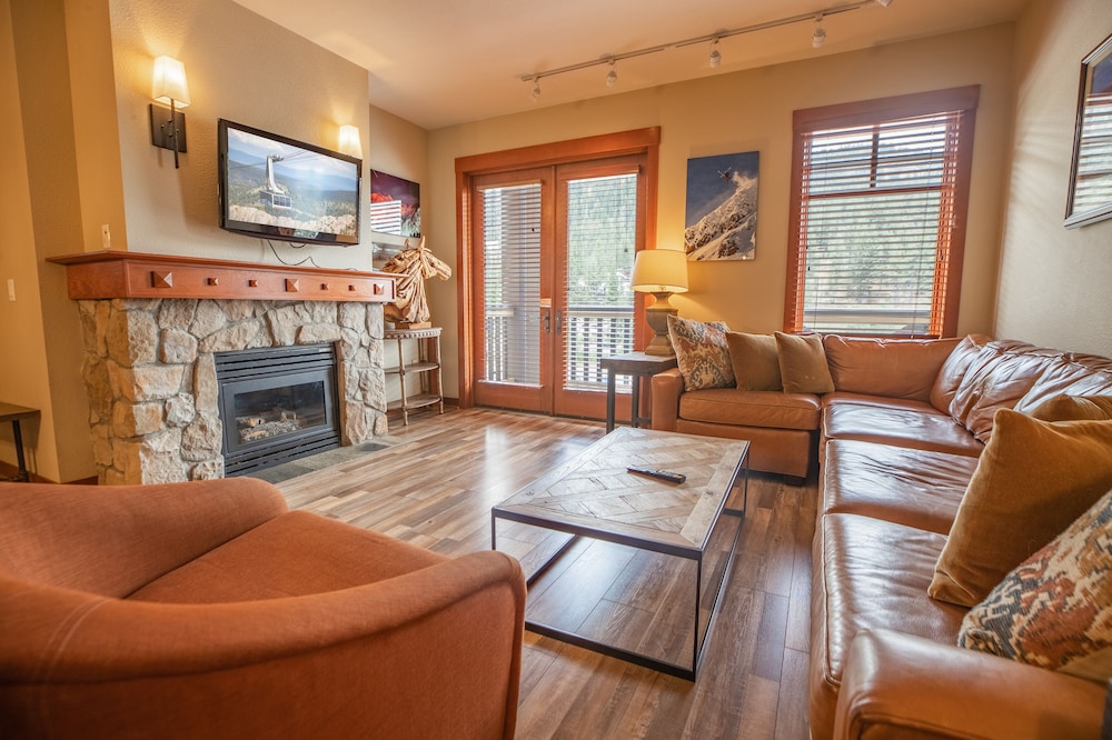 The Village at Palisades Tahoe 30/50