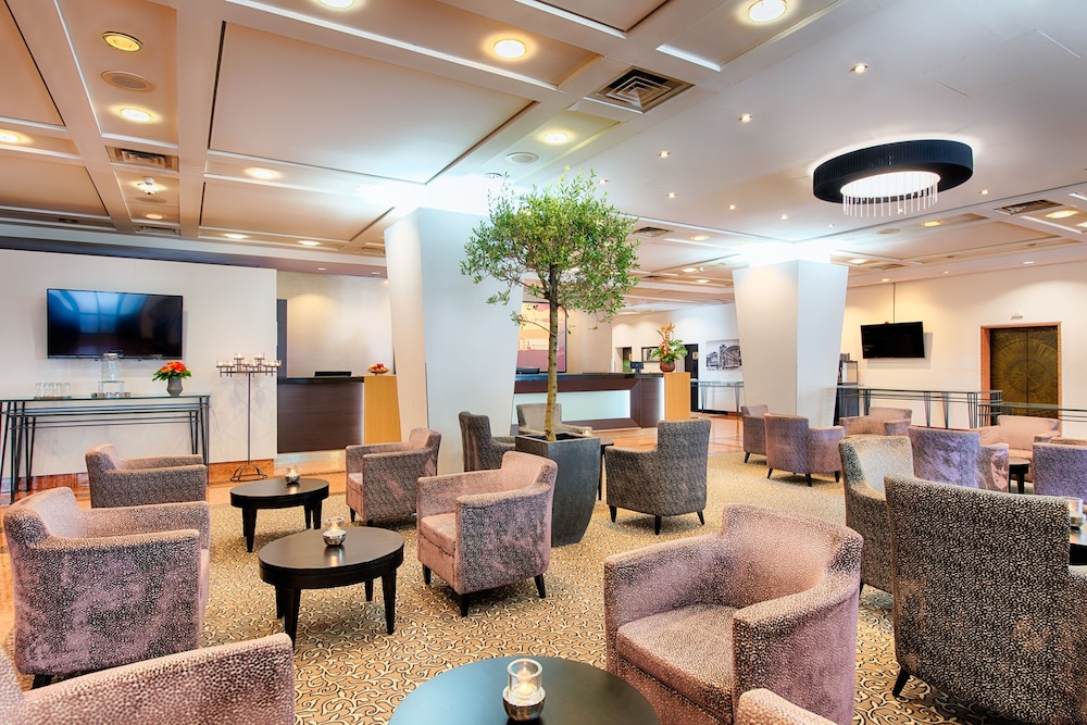The Q - Quadro City Hotel 25/40