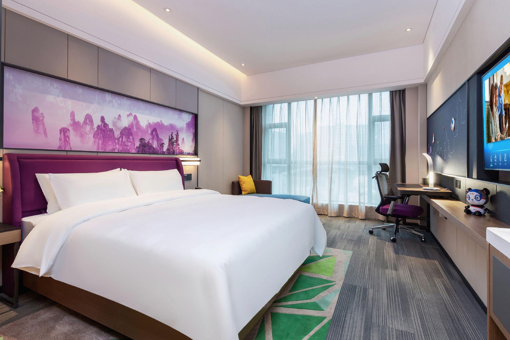 Comfortable, King Bed, Queen Bed