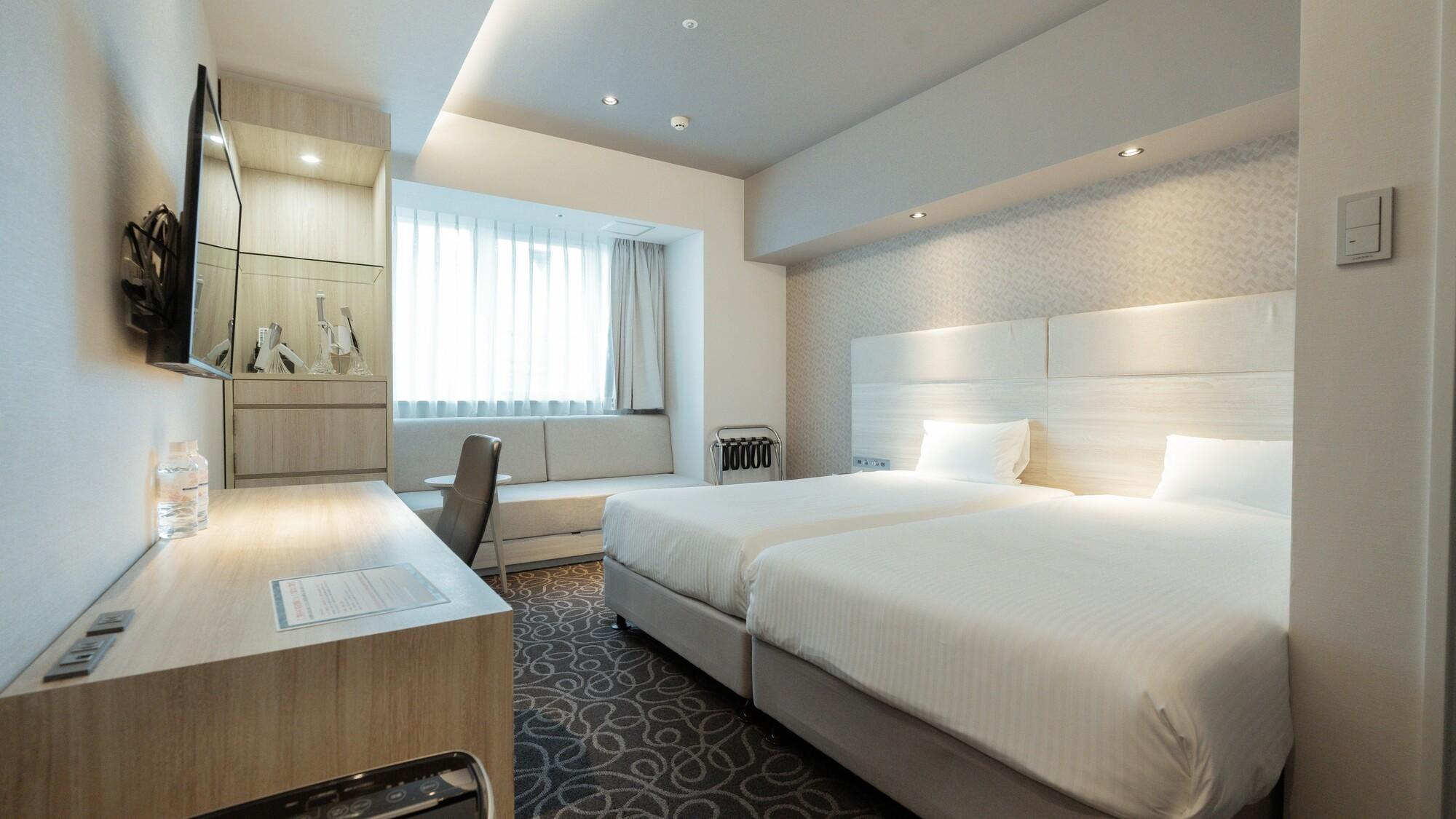 Club, Standard, Twin Beds, City View, Club Lounge Access