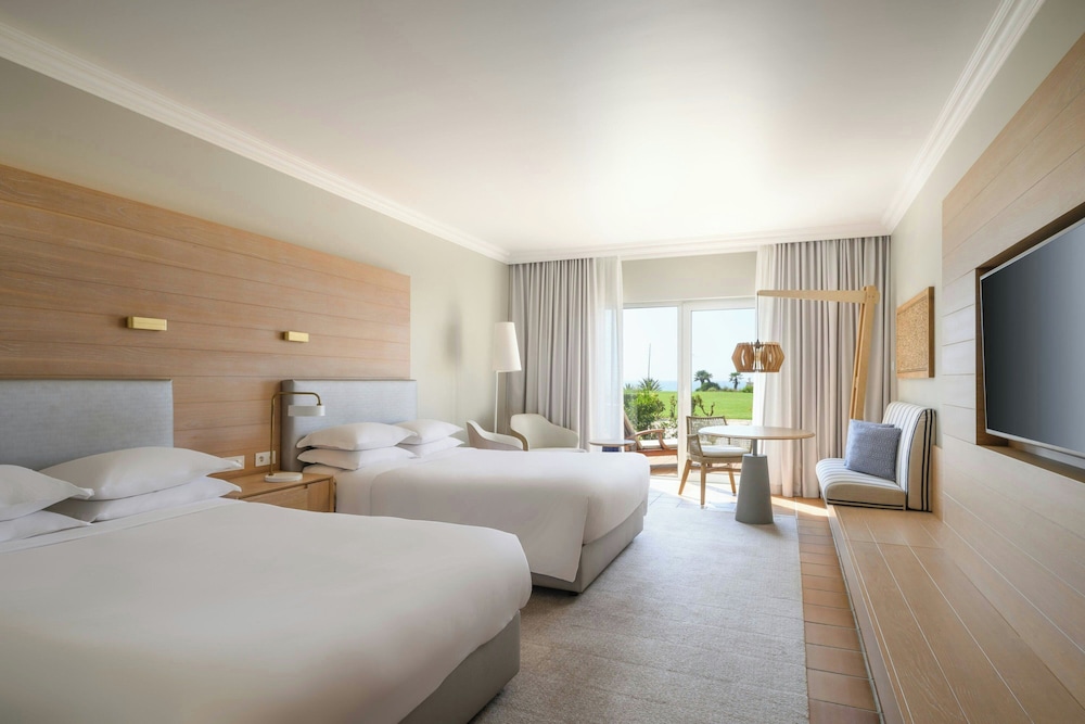 Room, 2 Double Beds, Ocean Front