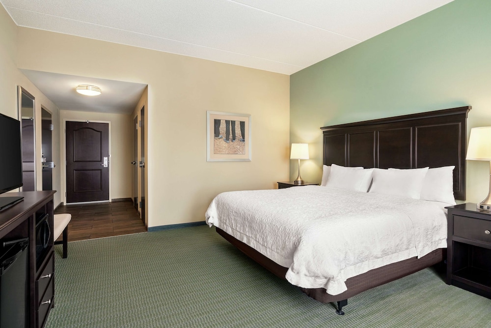 Hampton Inn and Suites Mount Joy Lancaster West 17/43