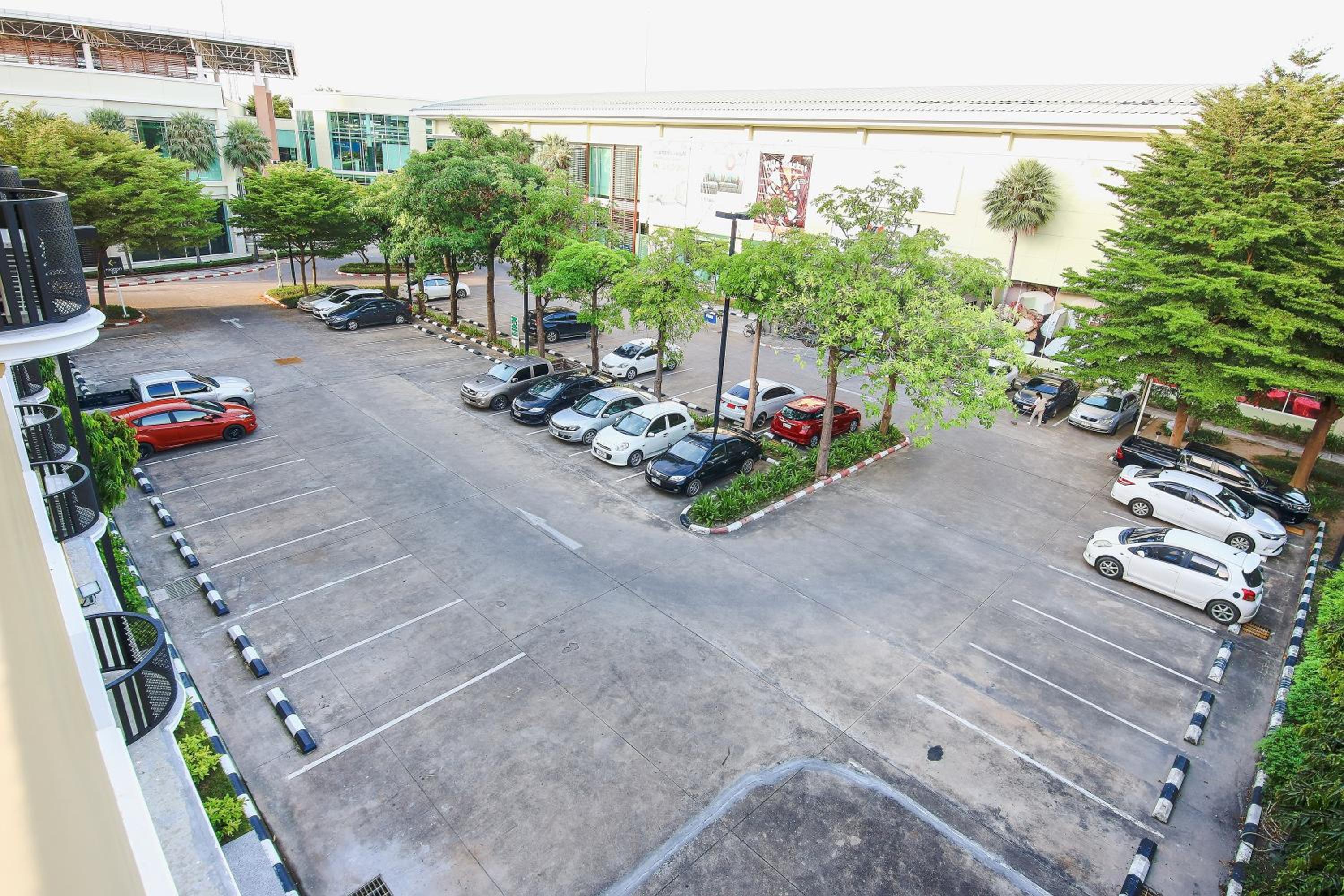 A Villa Huahin Hotel 38/49