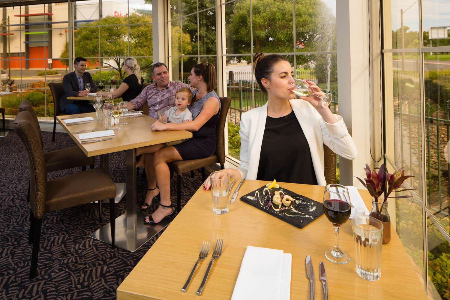 Best Western Plus Hovell Tree Inn 16/20
