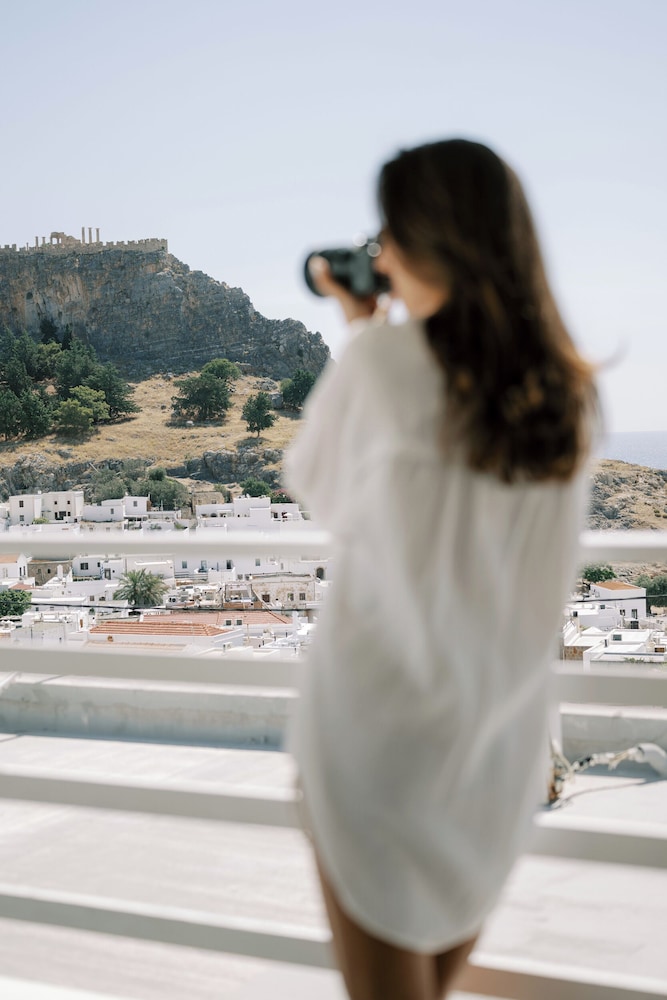 Lindos Harmony Suites 42/50