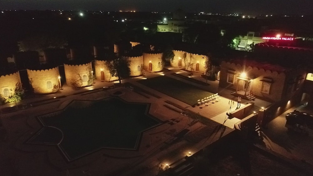 HIMMATGARH PALACE 20/28