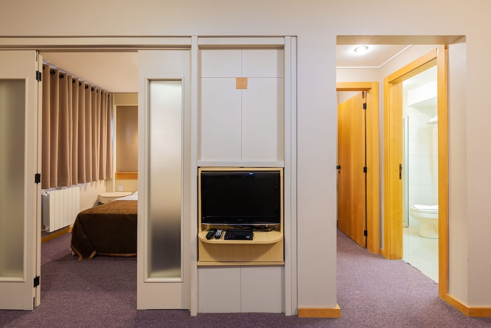 Tri Hotel & Flat Caxias 60/70