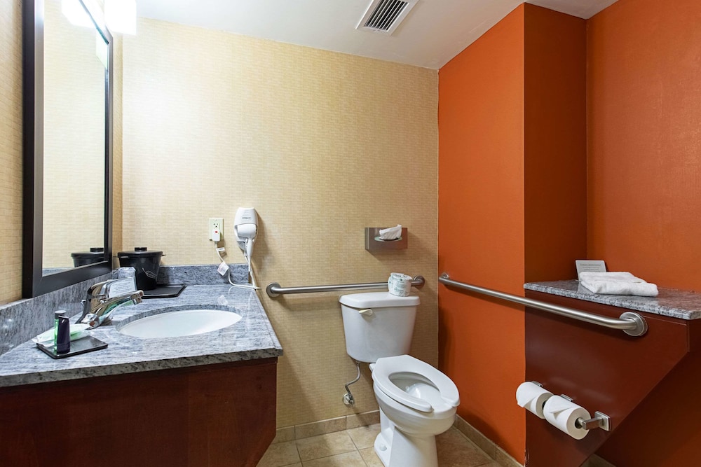 Sleep Inn & Suites Dyersburg I-155 11/39