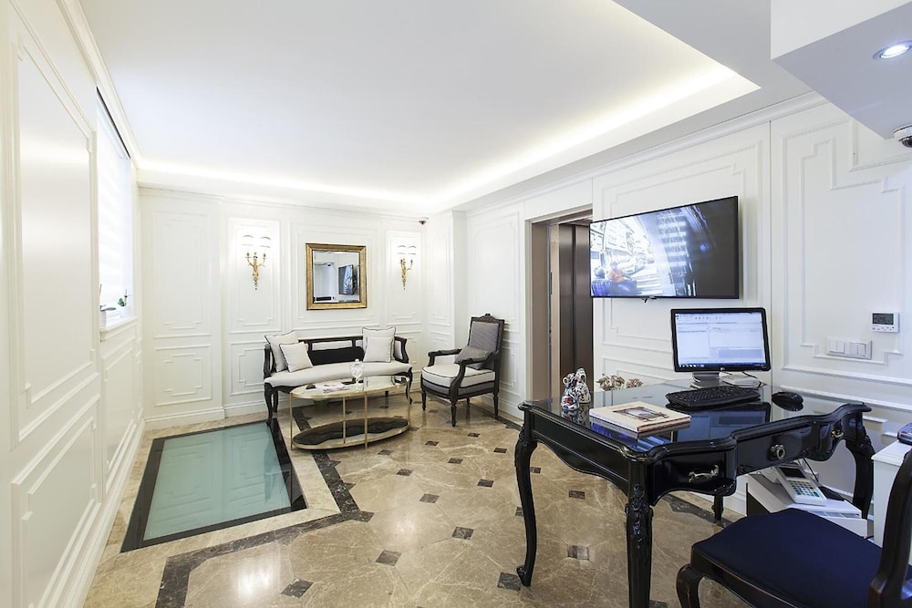 Galata Grace Hotel 46/56