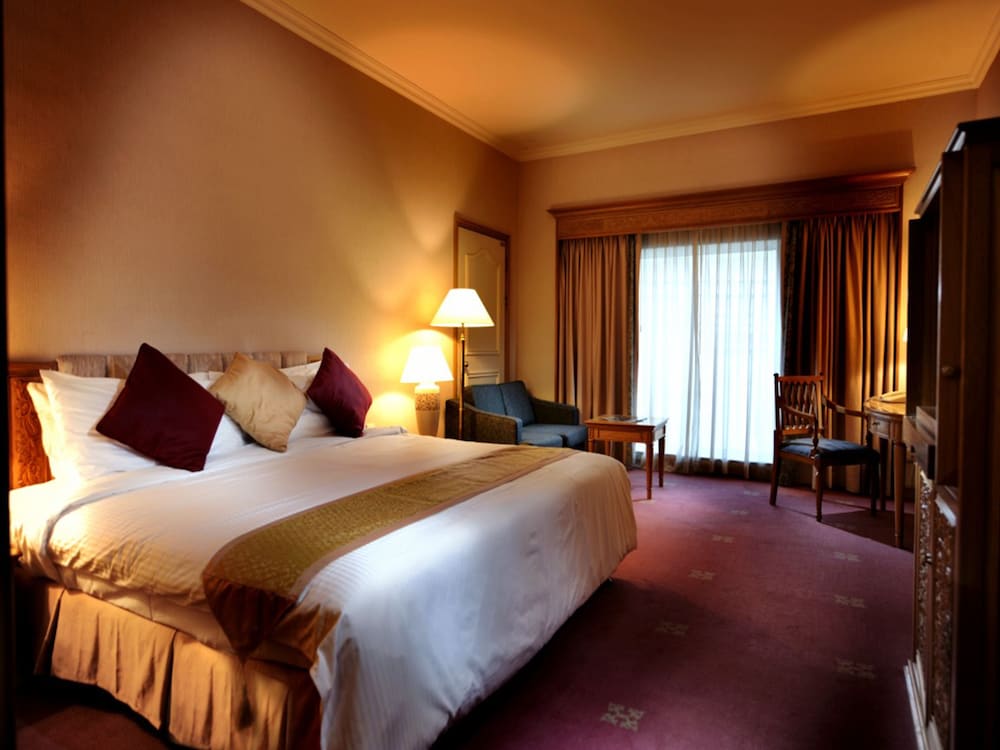 Riverside Majestic - Puteri Wing 9/60