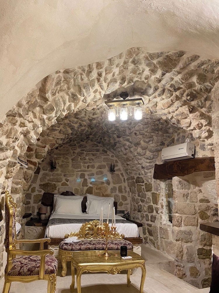 Antik Han Hotel 3/41