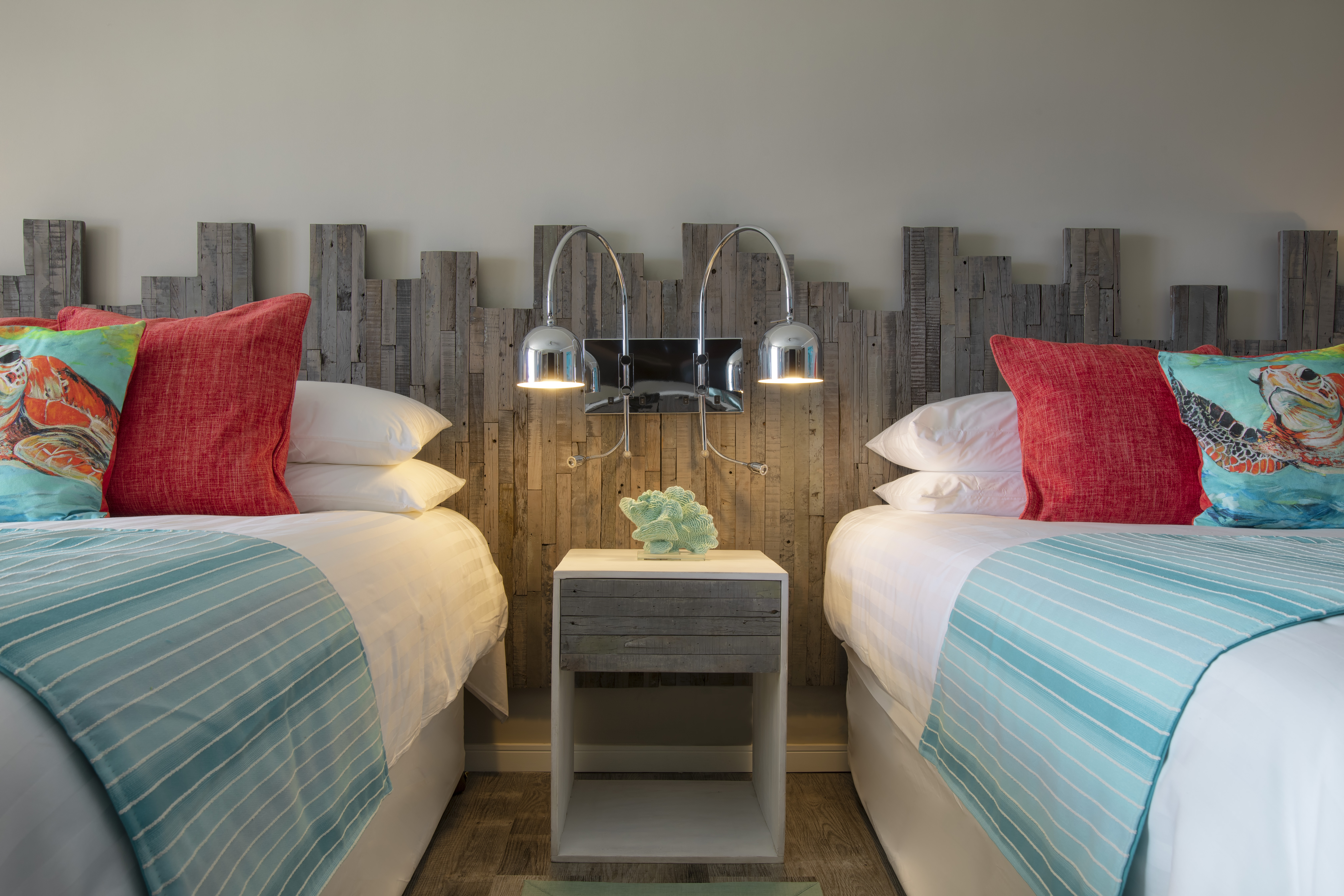 3 Bedrooms, Luxury, Suite, Ocean Front