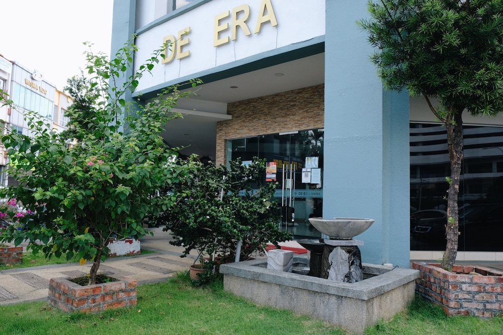 De Era Hotel 4/46