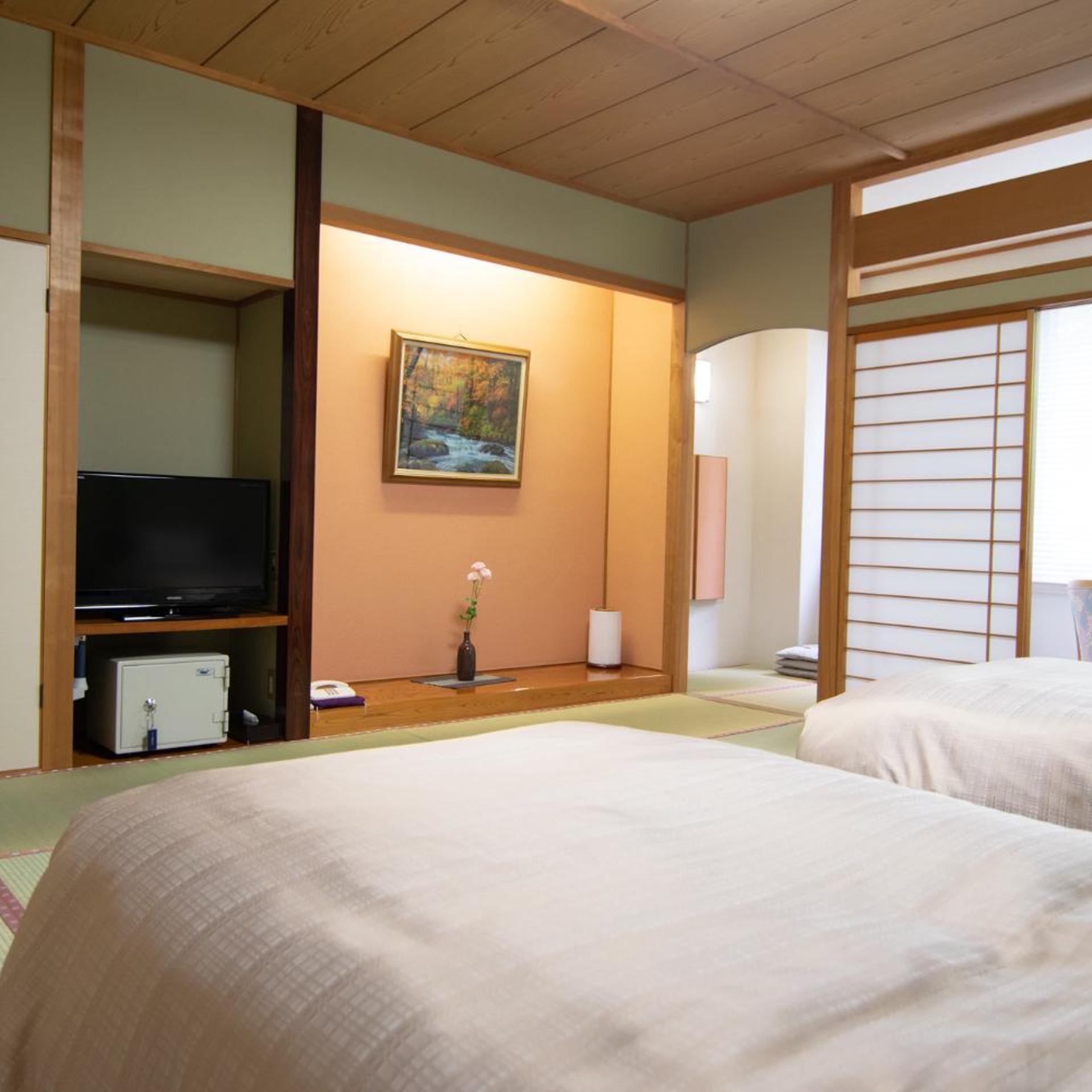 Superior, Twin Beds