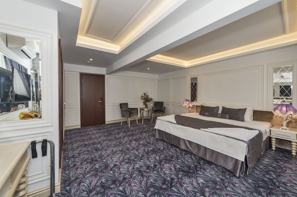 Eskar Hotel 4/78