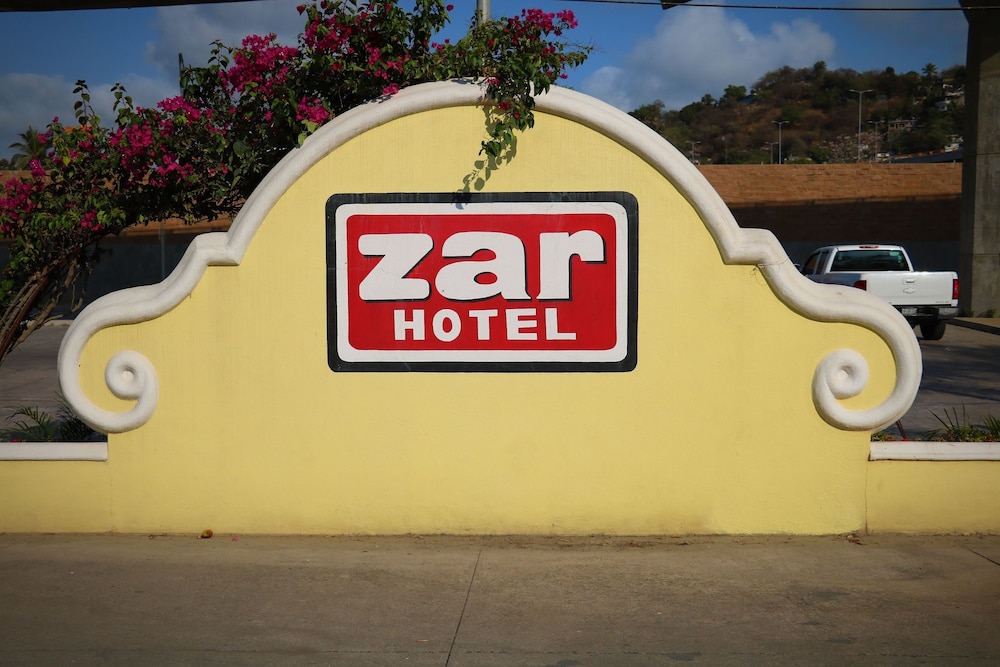 Zar Manzanillo 11/67