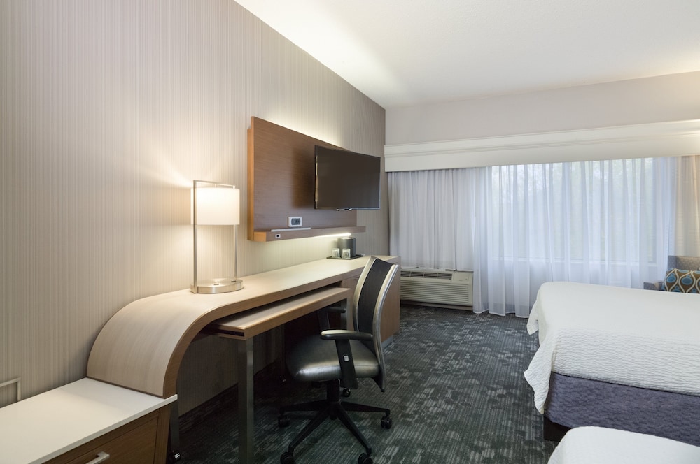 Courtyard by Marriott Scranton Montage Mountain 30/34