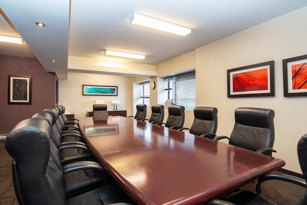 Sandman Suites Vancouver Davie Street 41/43