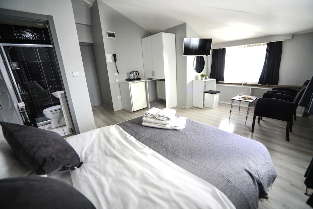 Arkem 2 Hotel 23/66