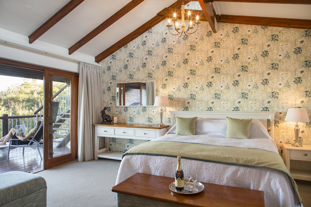 The Fernery Lodge & Chalets 8/50