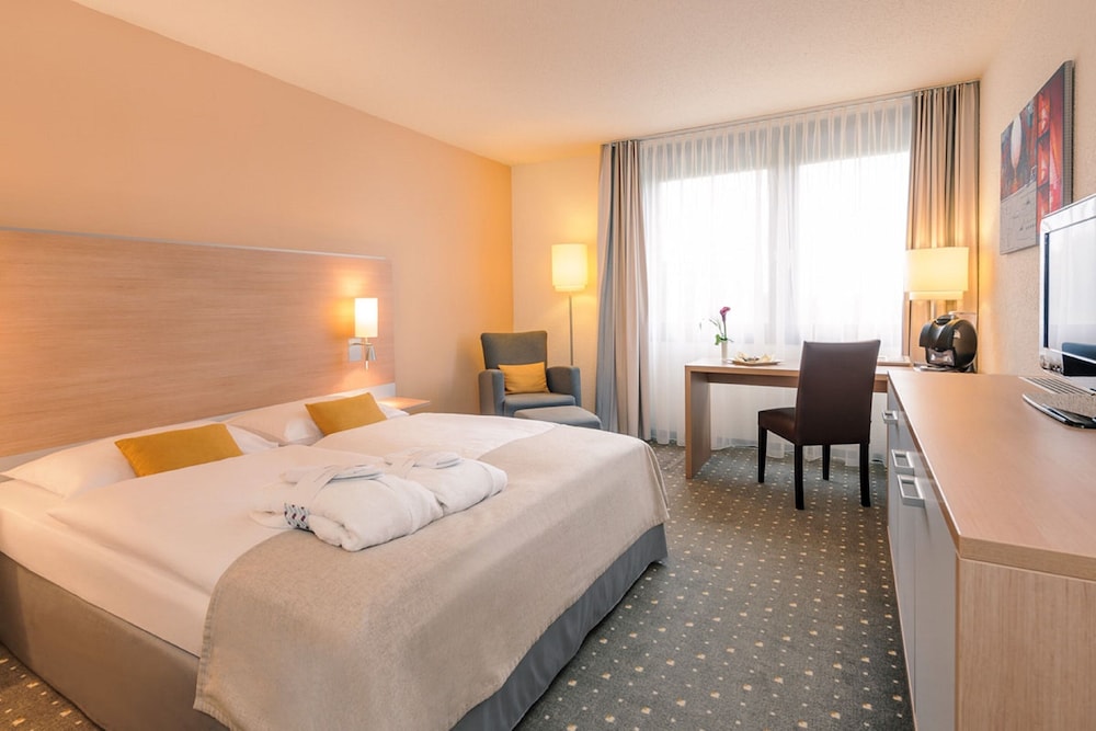 Vienna House Easy by Wyndham Frankfurt Airport 25/60