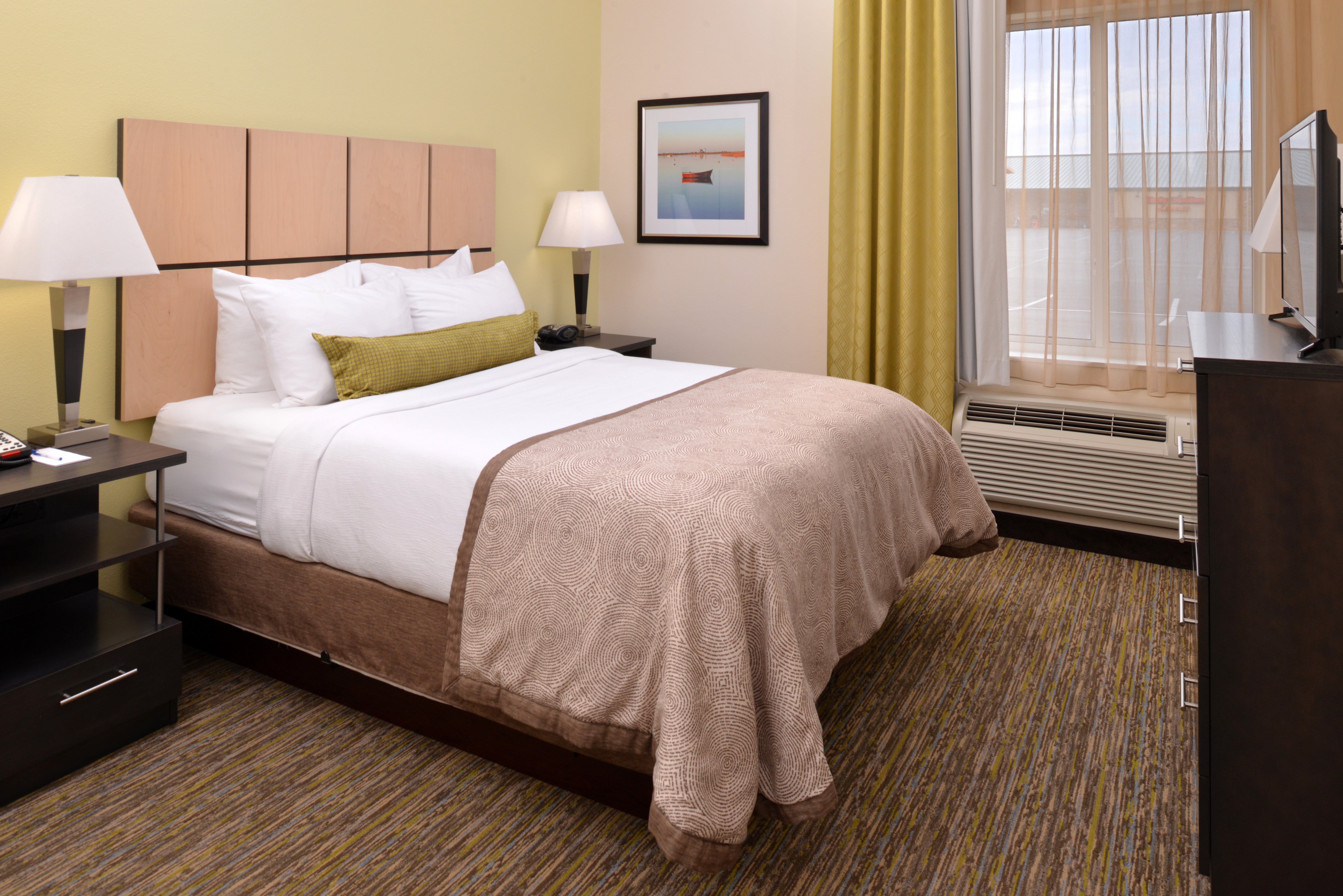 Candlewood Suites Morgantown Univ West Virginia 28/61