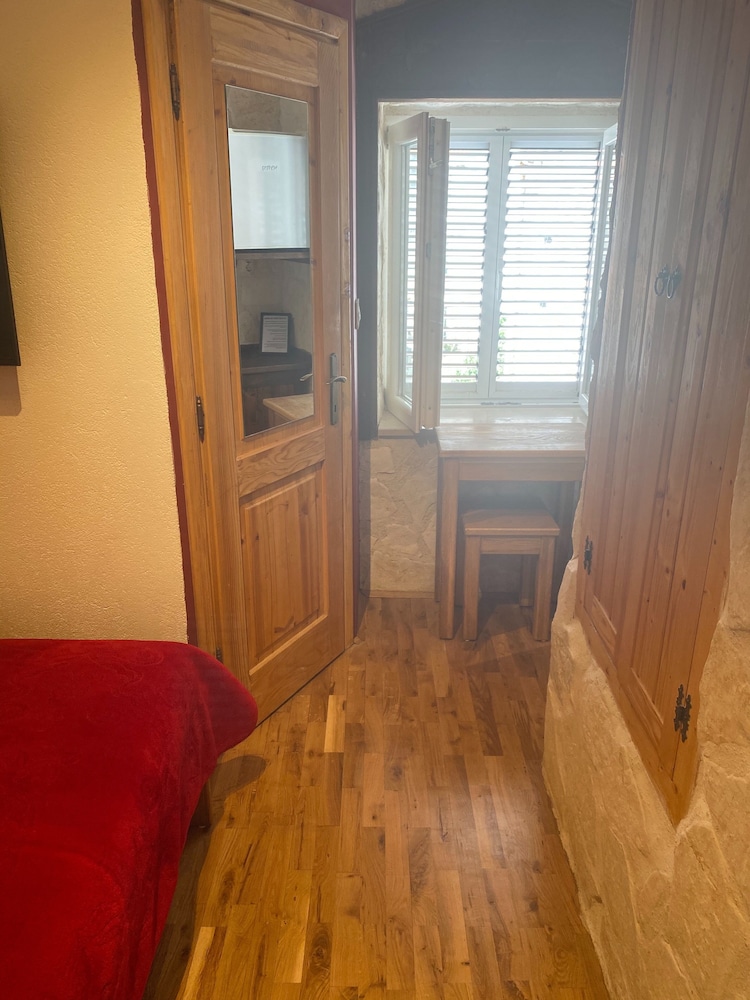 Edi Sea View Rooms 25/44