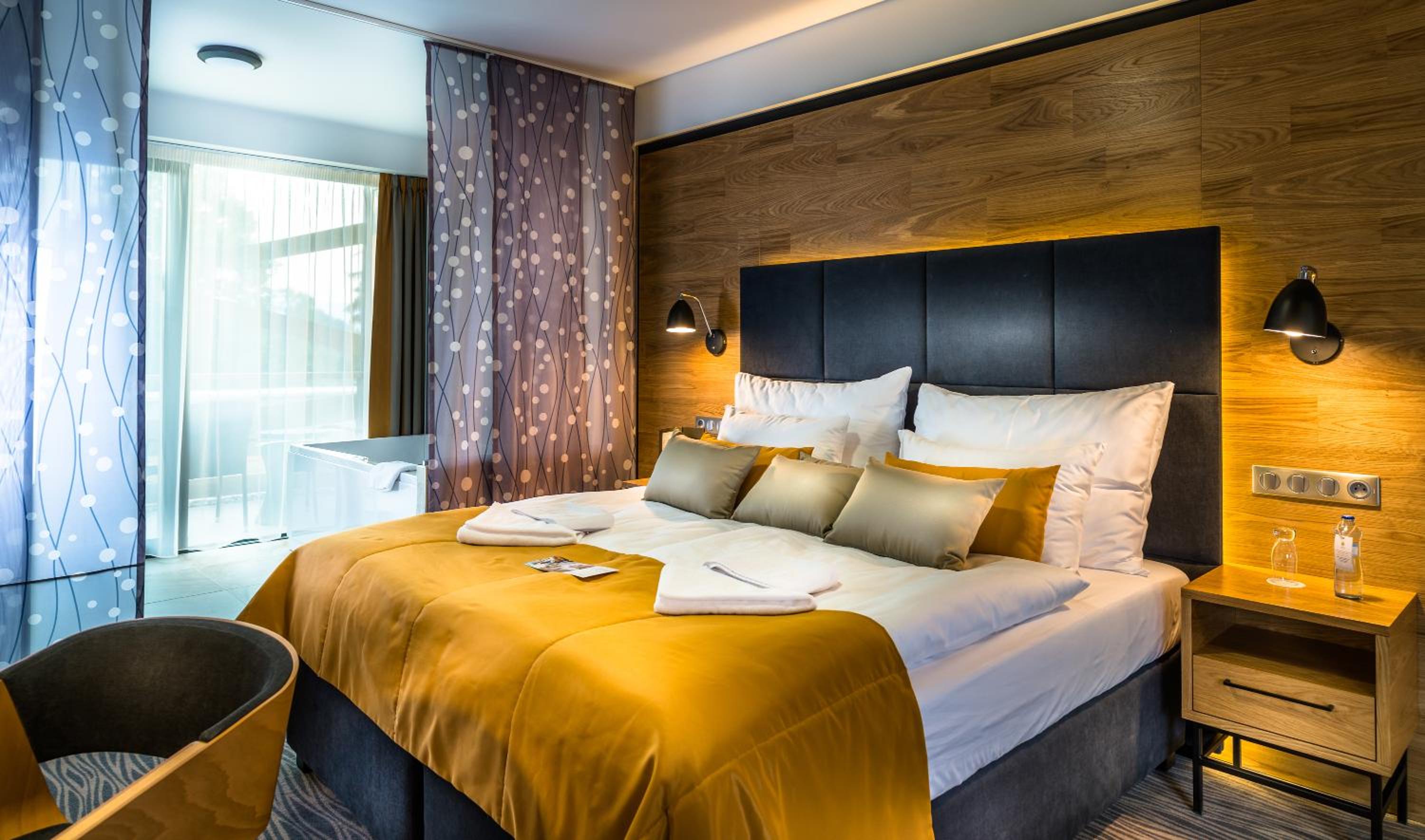 Galeria Hotel Thermal Besenova 17/51