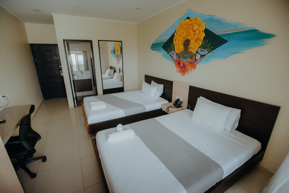Curacao Airport Hotel 20/50