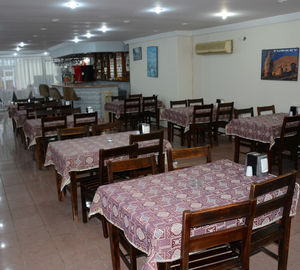 Sun Maris Central Hotel 44/62