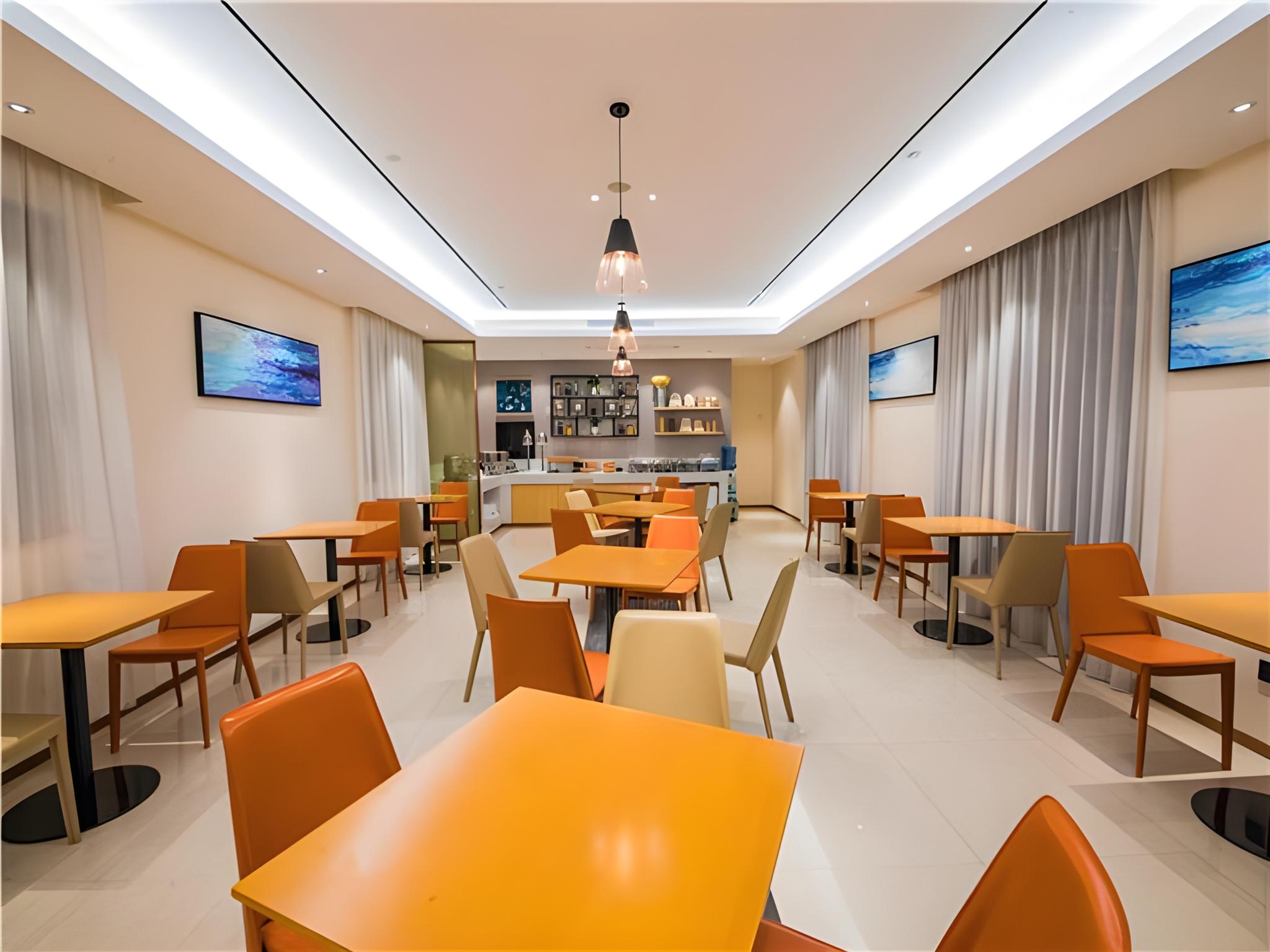 City Comfort Inn Nanning Nanhu Bridge Metro Station 60/64