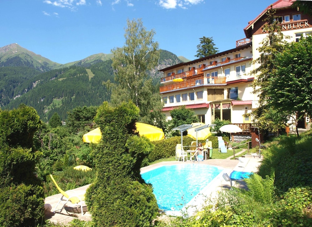 Hotel Alpenblick 78/79