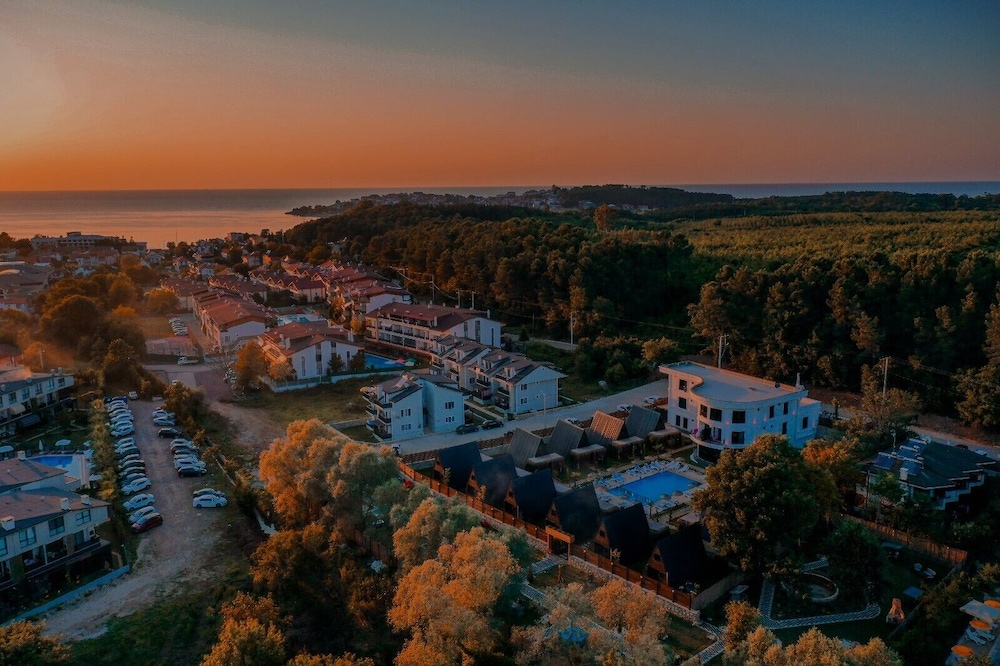 Kerpe Bungalov Hotel 37/50