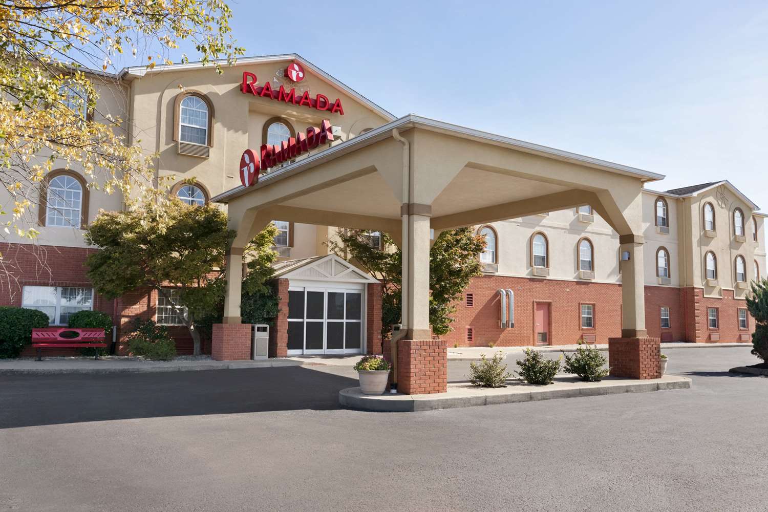 Ramada By Wyndham Elizabethtown 2/11