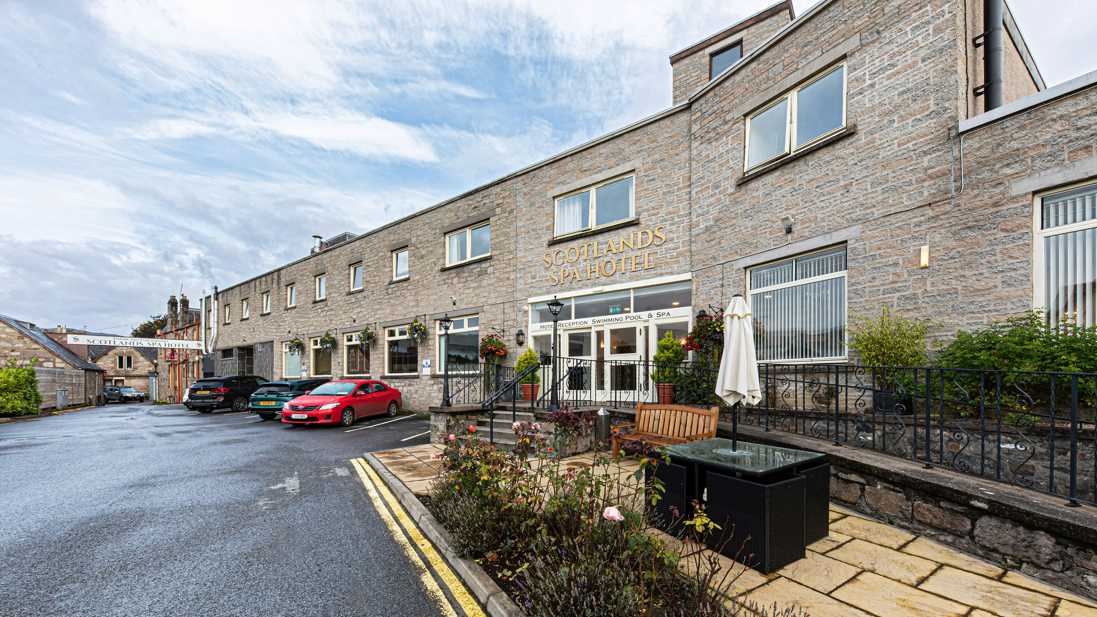 Scotlands Spa Hotel 90/95