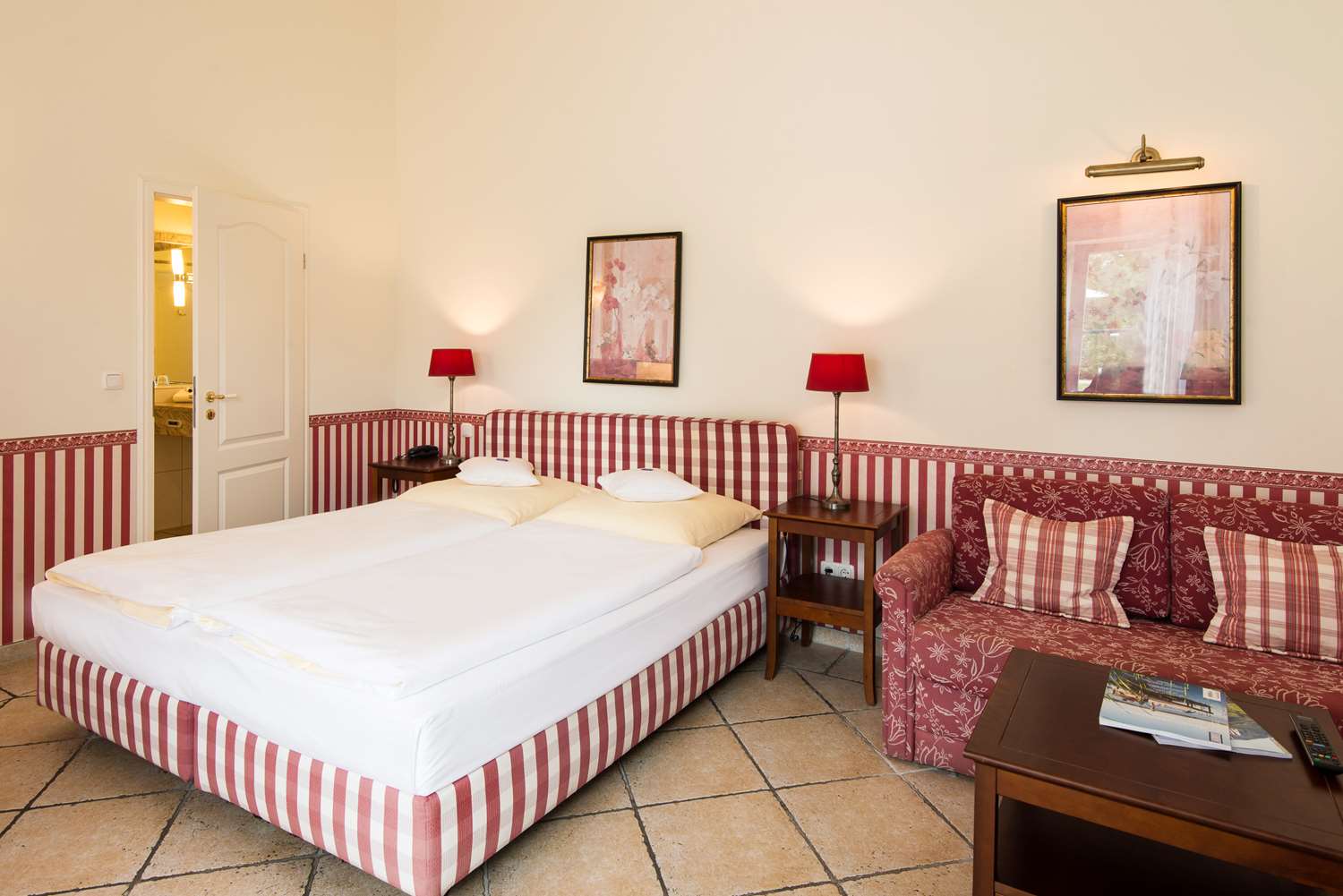 Studio, Double Bed, Terrace, Kitchen