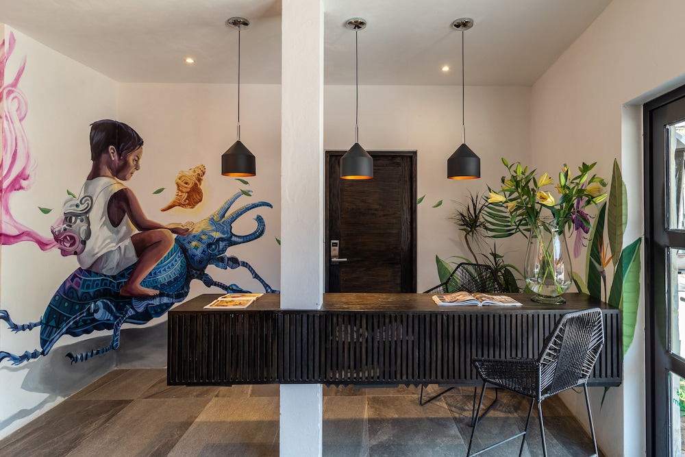 Cuale Condo Retreats 7/50