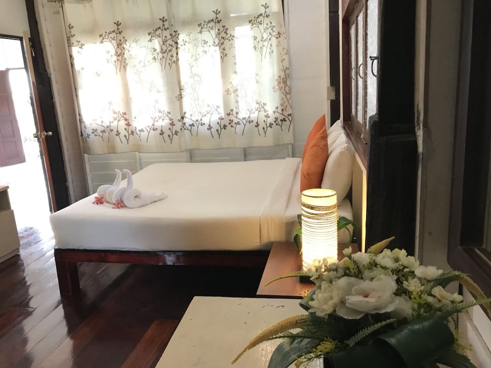 Baan Suan Rim Klong 63/63