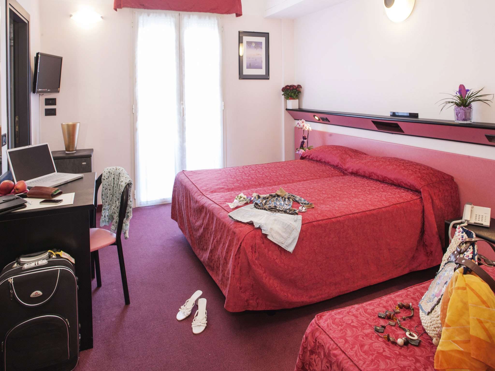 Hotel Levante Rimini 29/72