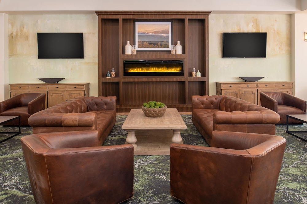 Four Points By Sheraton Santa Cruz Scotts Valley 16/32